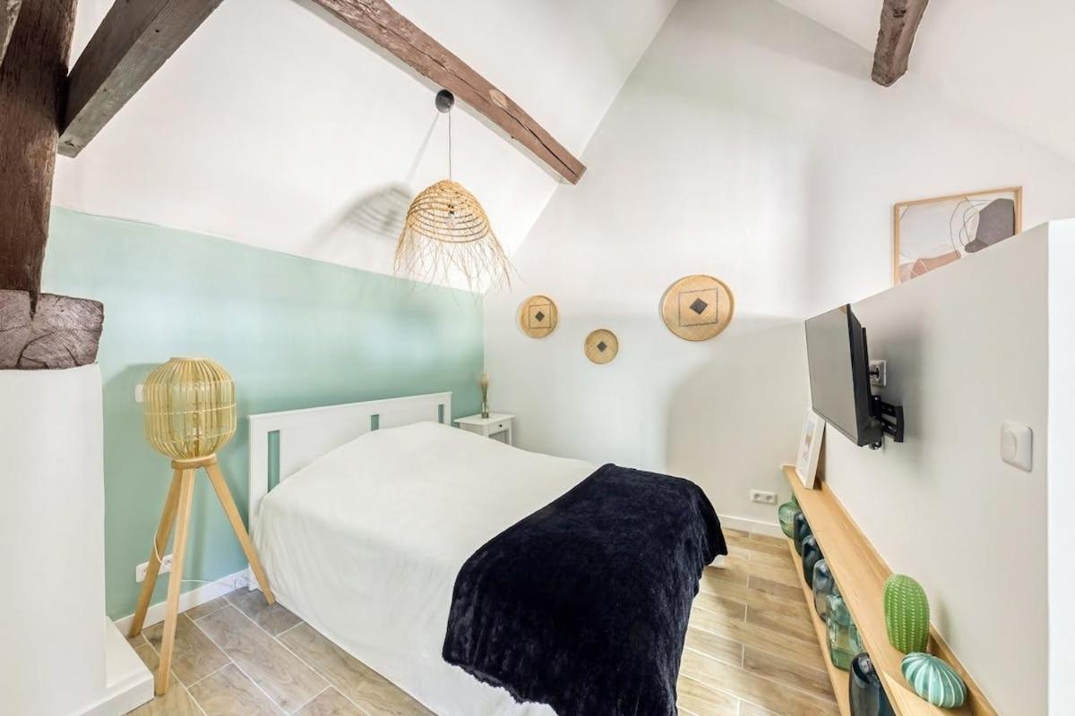 Le Lime Studio Green Apartment การ์ริแยร์-ซูส์-ปัวซี ภายนอก รูปภาพ