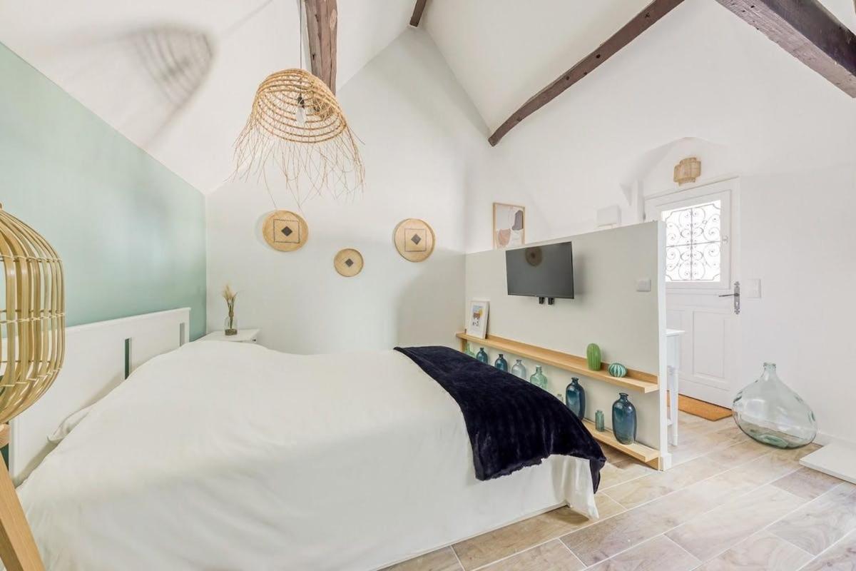 Le Lime Studio Green Apartment การ์ริแยร์-ซูส์-ปัวซี ภายนอก รูปภาพ